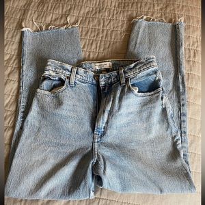 COPY - Abercrombie Curve Love Jeans